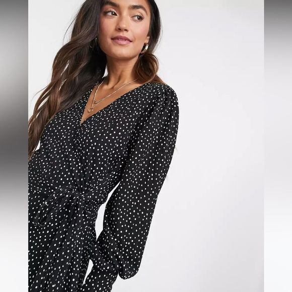 River Island polka dot wrap midi dress in black Uk 10 or US 8 - Picture 4 of 4